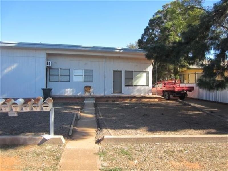 4/63 Elizabeth Court, Cobar NSW 2835