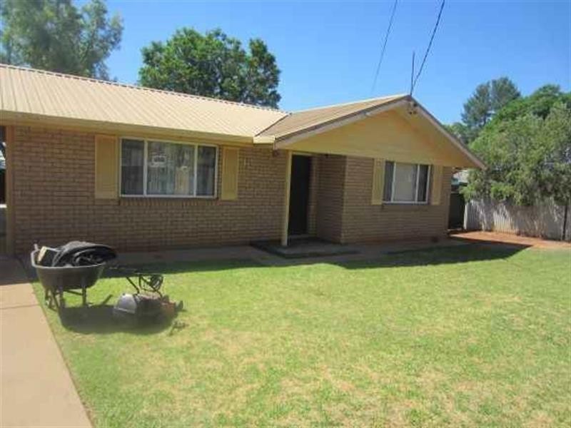 10 Snelson Street, Cobar NSW 2835