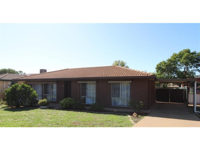 13 Meadowbank Drive, Dubbo NSW 2830