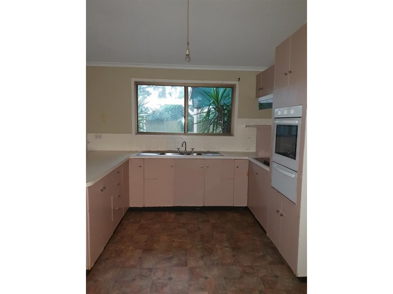 9 Hamilton Close, Dubbo NSW 2830