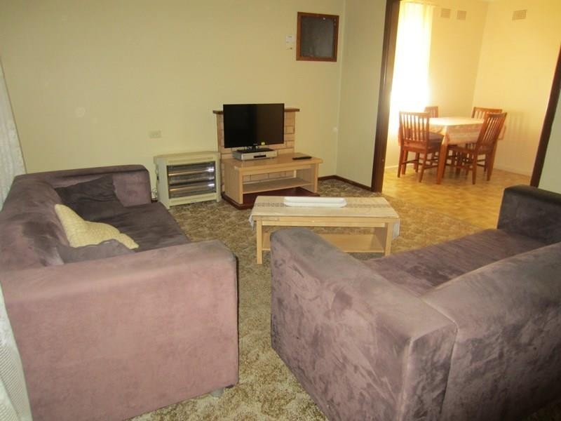 2 Wattle Drive, Cobar NSW 2835