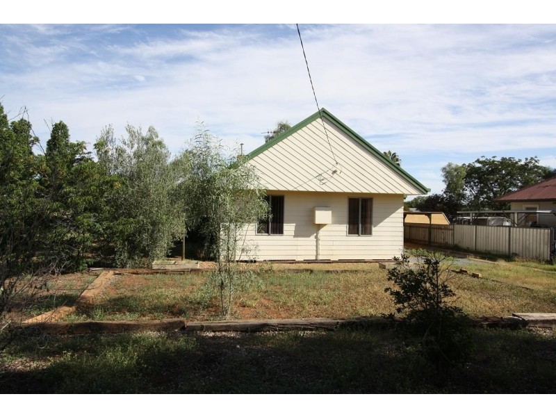 19 Murray Street, Cobar NSW 2835