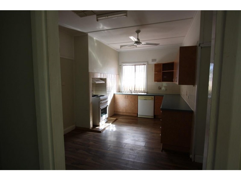 19 Murray Street, Cobar NSW 2835