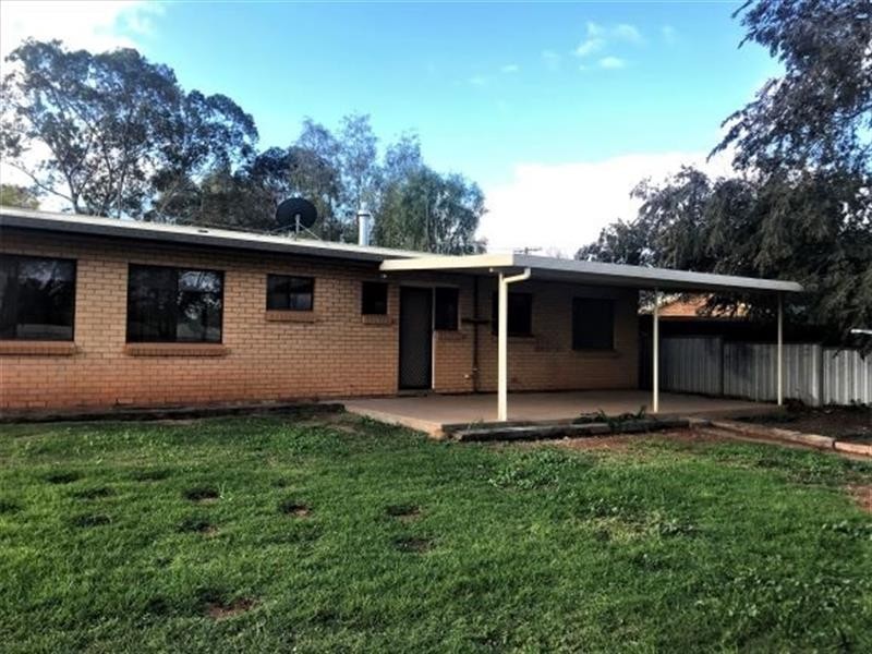 6 Mulga Place, Cobar NSW 2835