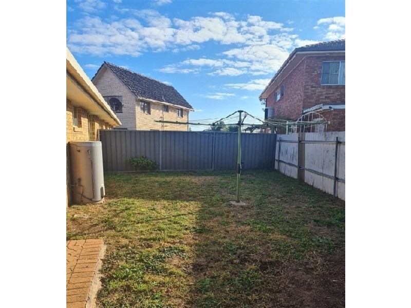 2/18 Alder Place, Dubbo NSW 2830