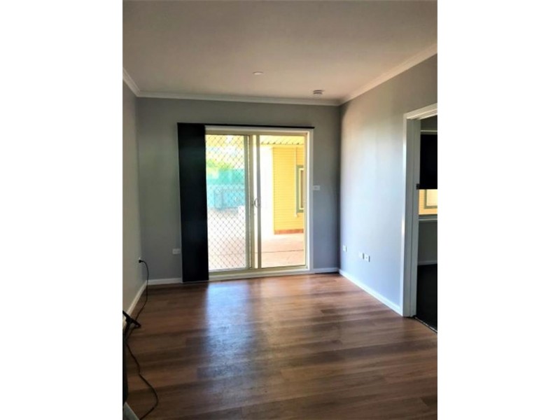 2/53 Becker  Street, Cobar NSW 2835