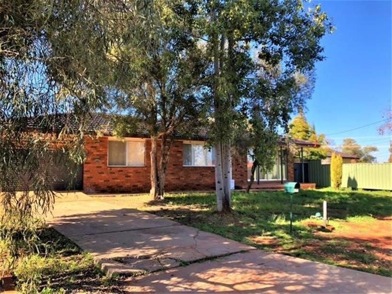 14 Bathurst Street, Cobar NSW 2835