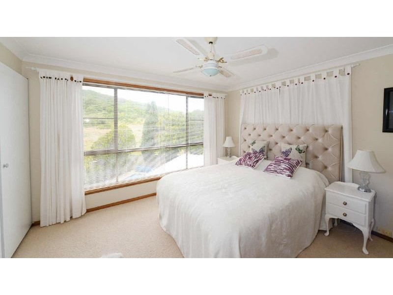 81  Lakeview Crescent, Forster NSW 2428