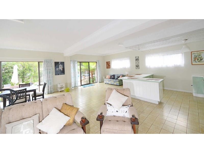 81  Lakeview Crescent, Forster NSW 2428