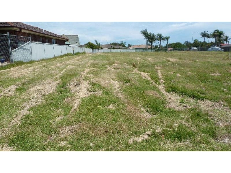C/18 Gleneon Dr, Forster NSW 2428