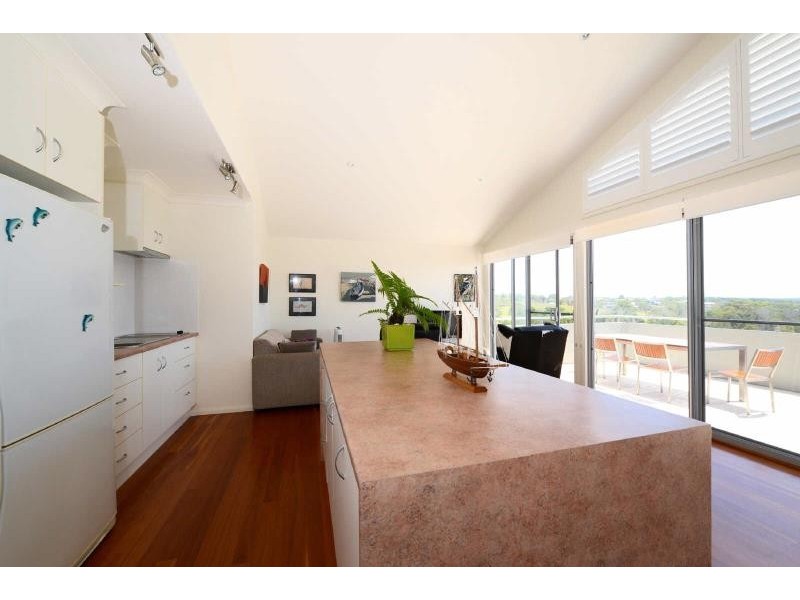16  Torquay Cct, Red Head NSW 2430