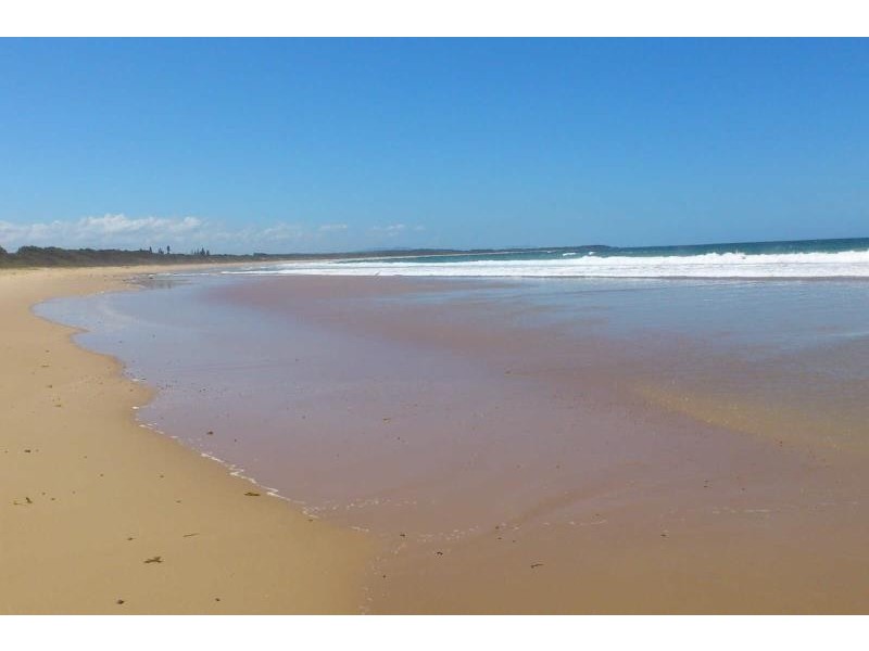 16  Torquay Cct, Red Head NSW 2430