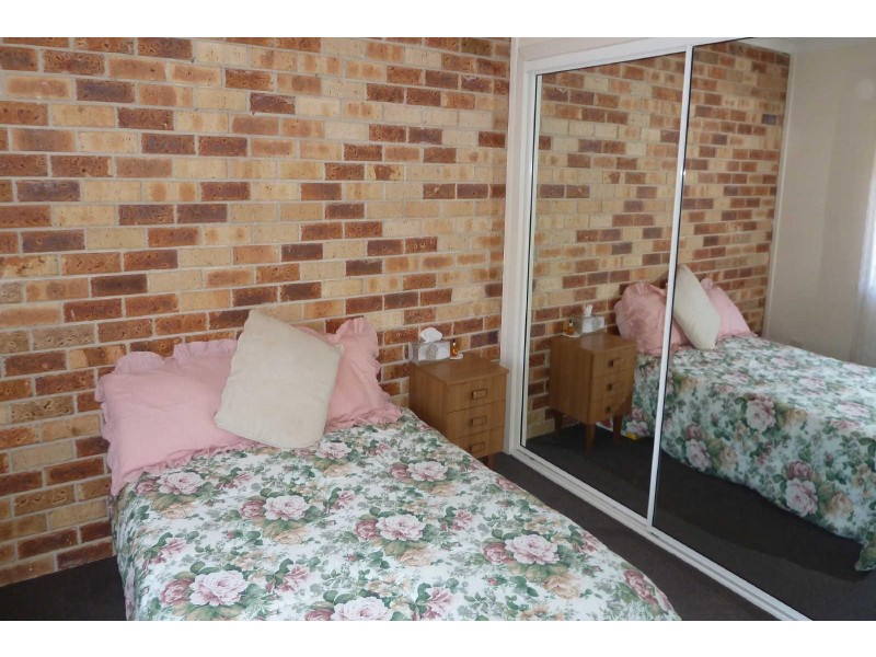 2/35  Bent Street, Tuncurry NSW 2428