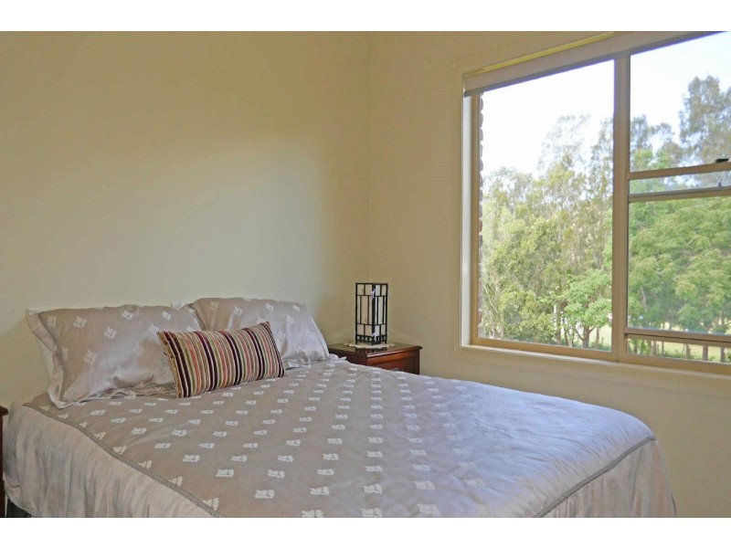 15  Greenview Pl, Forster NSW 2428