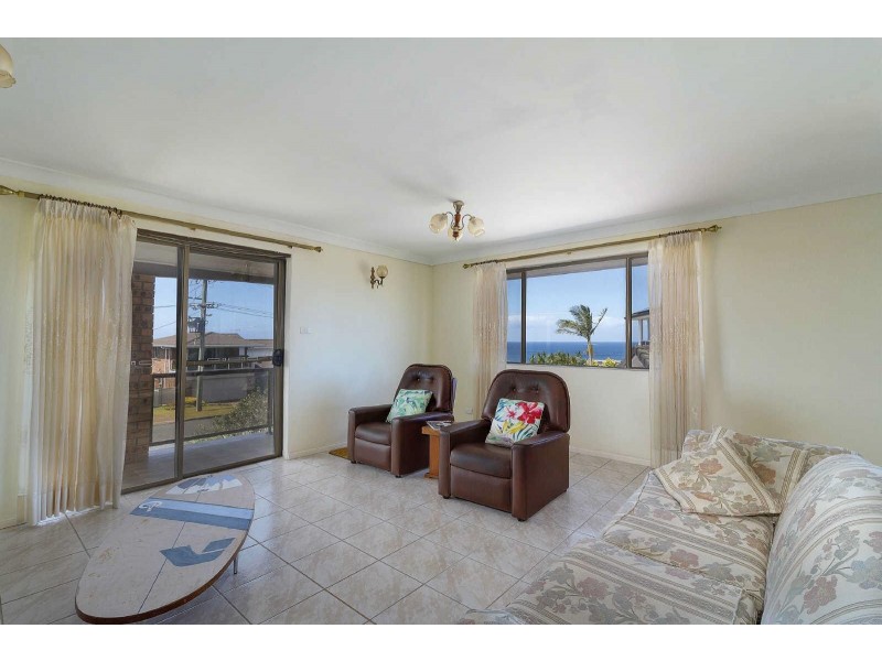 48  Churchill Road, Forster NSW 2428