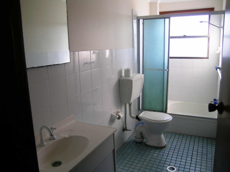 2/37  Tuncurry Street, Tuncurry NSW 2428
