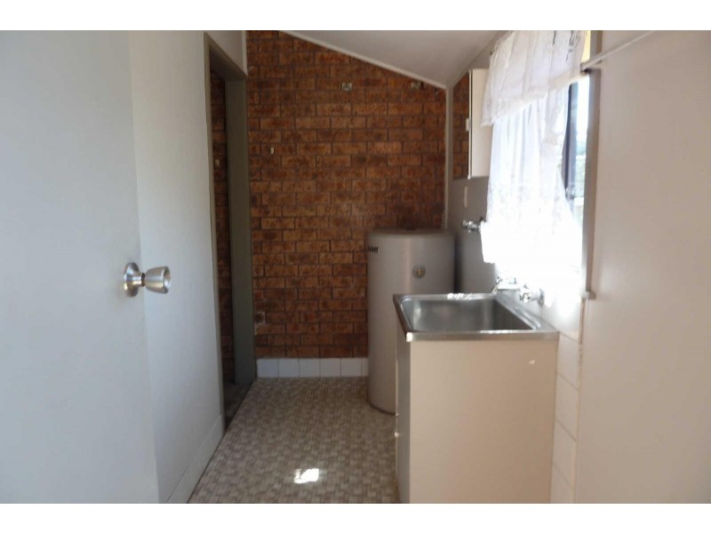 1/23  James Street, Forster NSW 2428