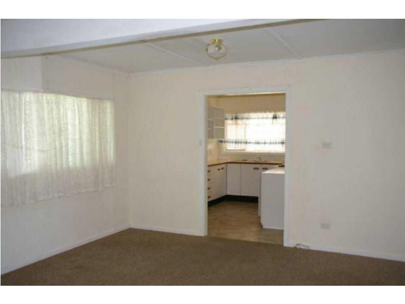 9  Peel Street, Tuncurry NSW 2428