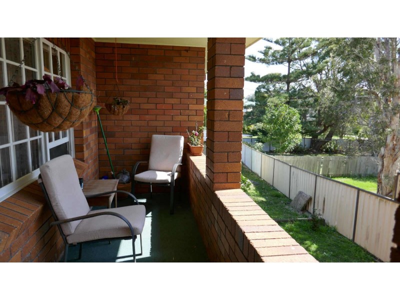 1/76  Daphne Street, Forster NSW 2428