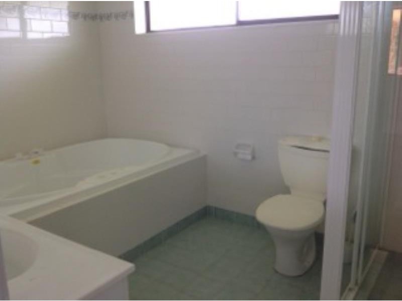 59 Lakeview Crescent, Forster NSW 2428