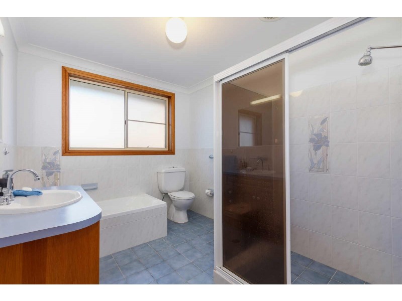 25  Hawaii Avenue, Forster NSW 2428