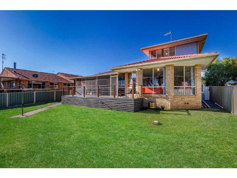 25  Hawaii Avenue, Forster NSW 2428