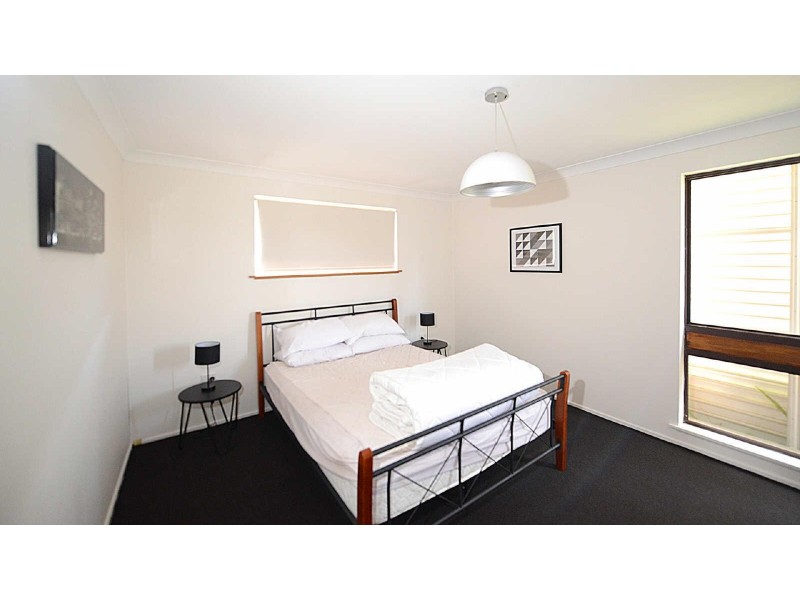 25  Elouera Crescent, Forster NSW 2428