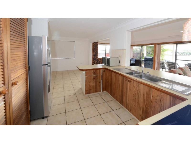 25  Elouera Crescent, Forster NSW 2428