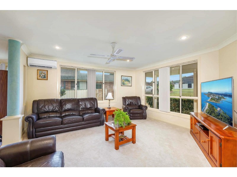 6 The Mews, Forster NSW 2428