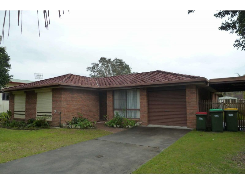 152  The Lakes Way, Forster NSW 2428