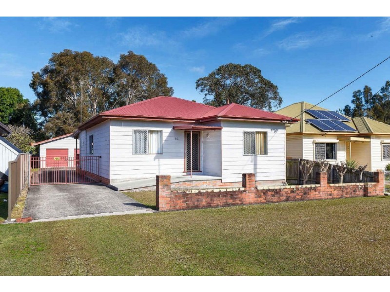 16  Middle Street, Forster NSW 2428