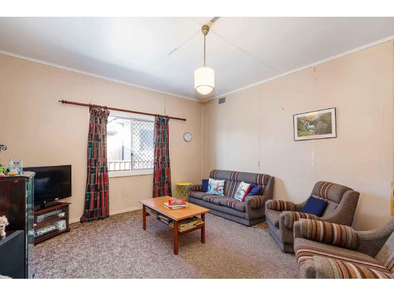 16  Middle Street, Forster NSW 2428