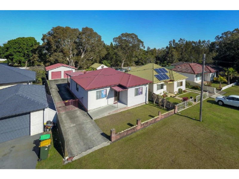 16  Middle Street, Forster NSW 2428