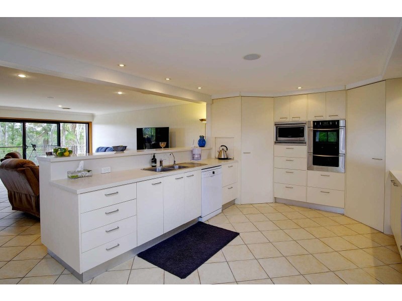 10  Miles Close, Forster NSW 2428