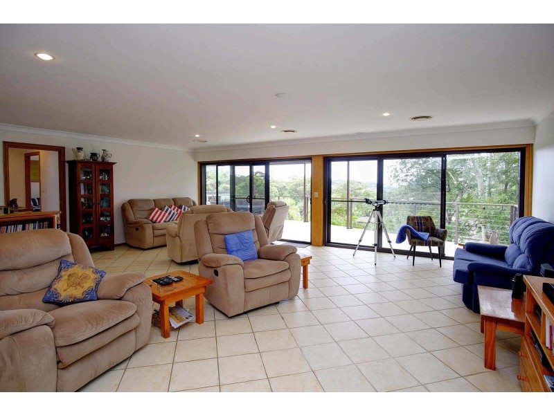 10  Miles Close, Forster NSW 2428