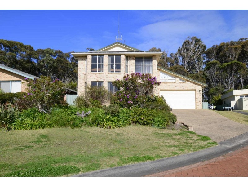 17  Zamia Place, Forster NSW 2428