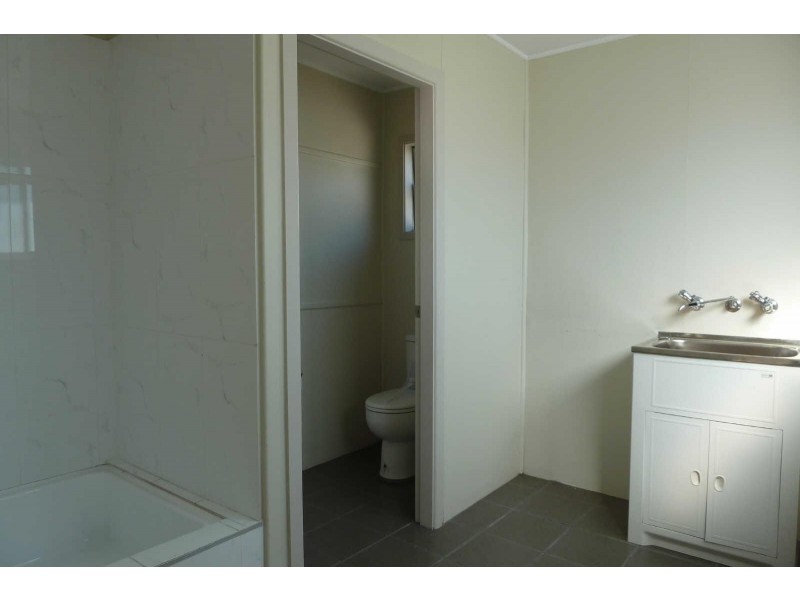 23  The Lakes Way, Forster NSW 2428
