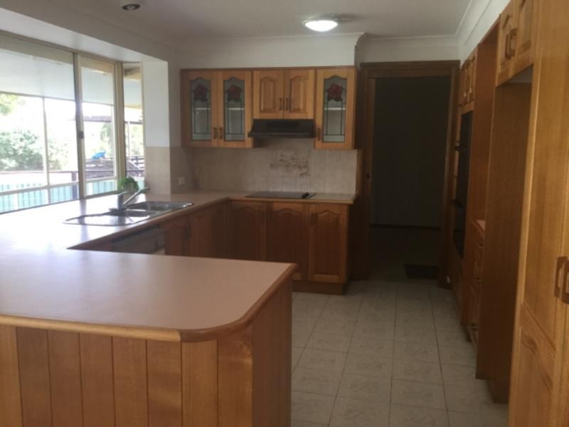 25  Hawaii Avenue, Forster NSW 2428