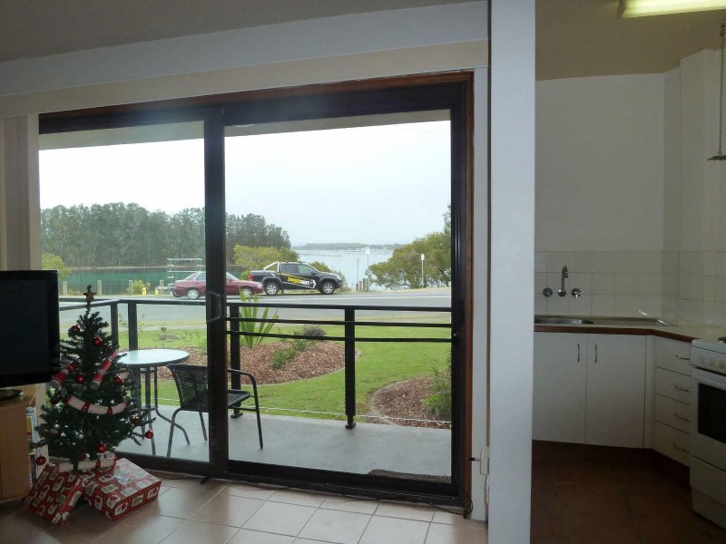 2  Wallis View, 76-80 Litt Street, Forster NSW 2428