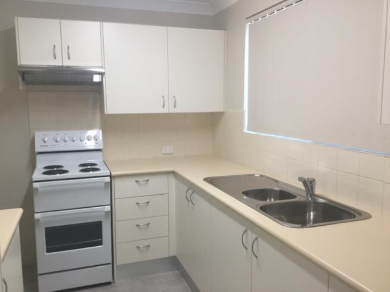 10/94  “Braemar”, Little Street, Forster NSW 2428