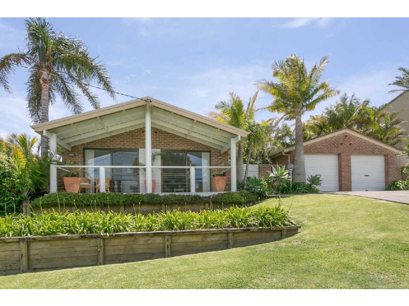 72  Lakeview Crescent, Forster NSW 2428