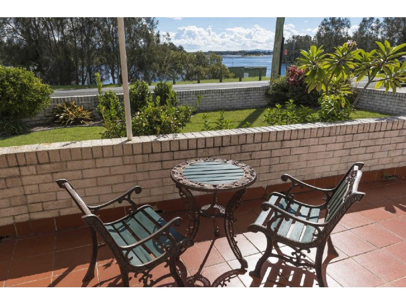 1/136  Little Street, Forster NSW 2428