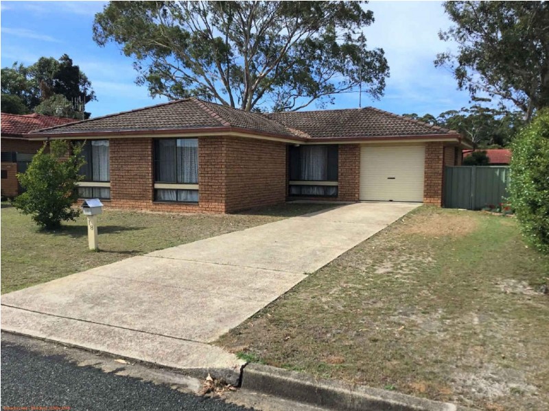 18  Mills Parade, Tuncurry NSW 2428