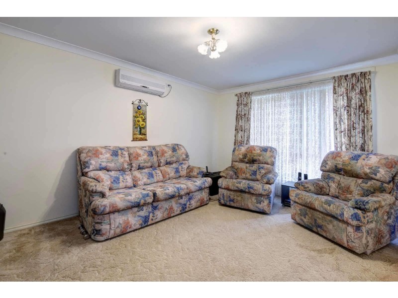 19 Eyre Crescent, Forster NSW 2428