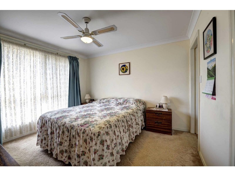 19 Eyre Crescent, Forster NSW 2428