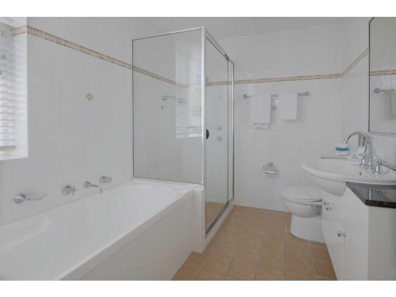 204/22-30 Manning Street, Tuncurry NSW 2428