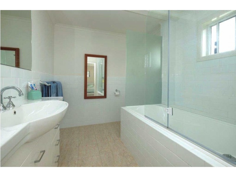 4  Gleeson Avenue, Forster NSW 2428