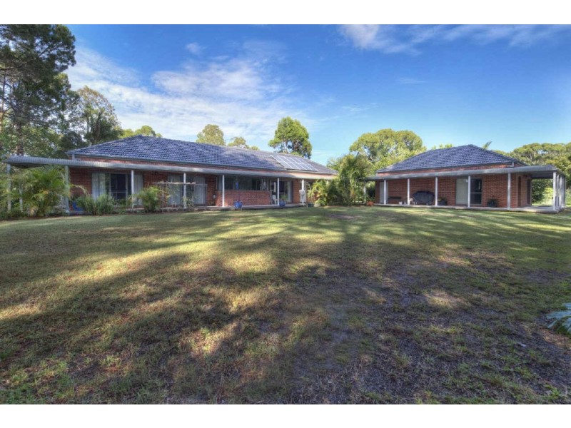 42  Tulloch Road, Tuncurry NSW 2428