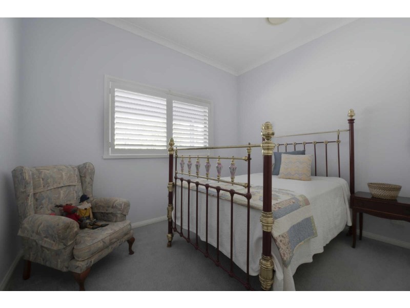 42  Tulloch Road, Tuncurry NSW 2428