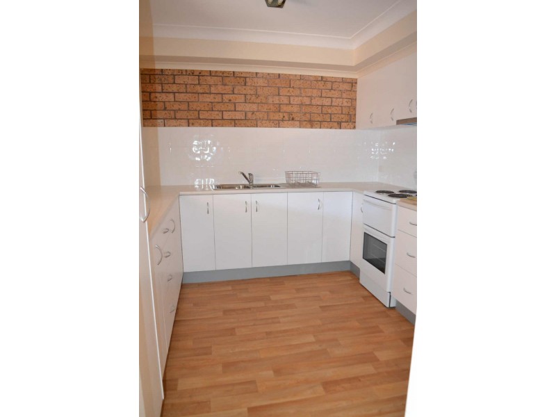 3/89  MacIntosh Street, Forster NSW 2428